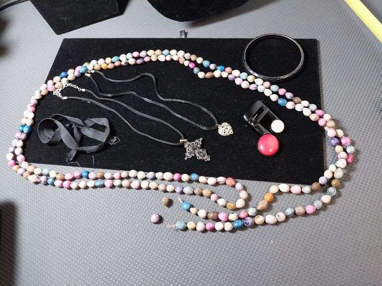 Assortment of Jewelry