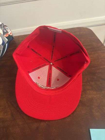 Cleveland Cavaliers SnapBack Size 7 5/8 Red