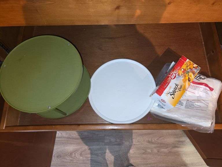 2 Lazy Susans, napkins, baggies