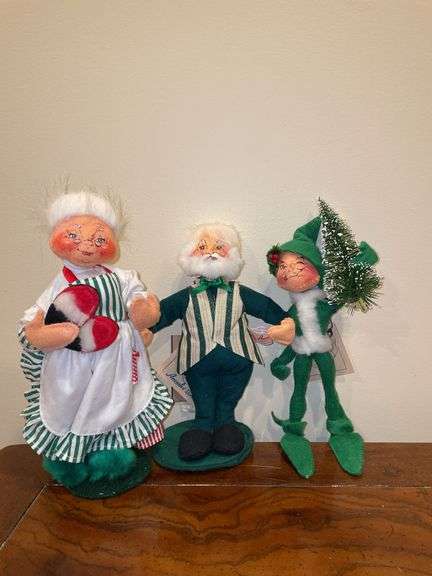 Annalee Holiday Elves