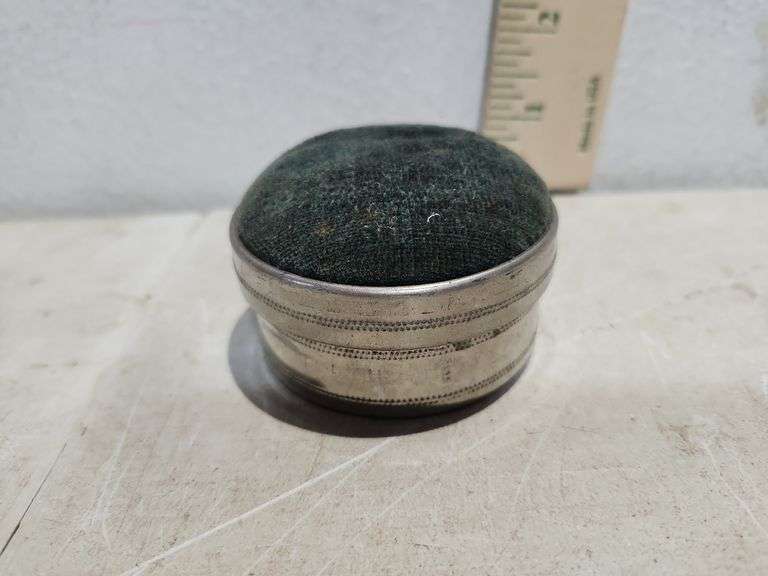 Vintage Sewing Kit W/Pin Cushion Lid & Contents