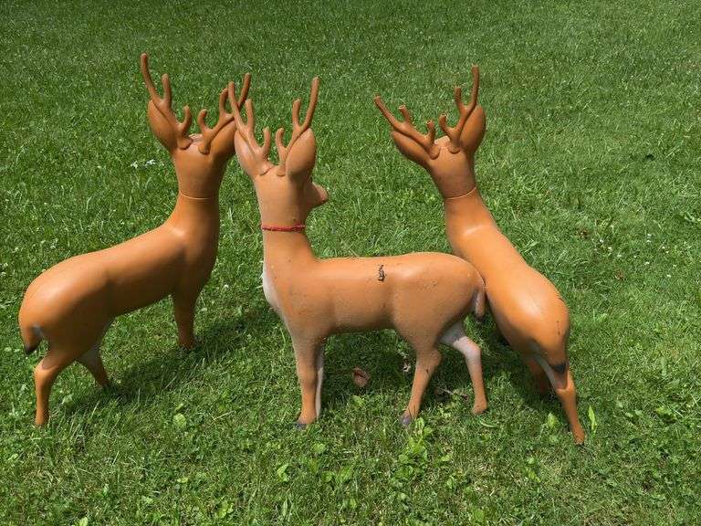Vintage Blow mold Figures