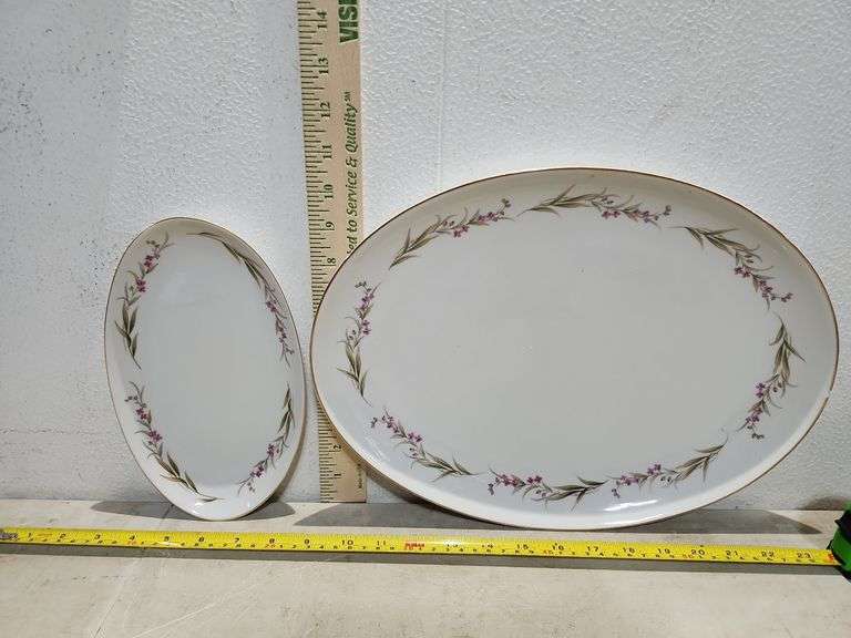 2 Prestige Fine China Japan Oval Serving Trays Largest Is 14.25'' X 10.75'' X 1.5'' And Has Chipped