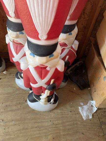 Vintage Blow mold Figures