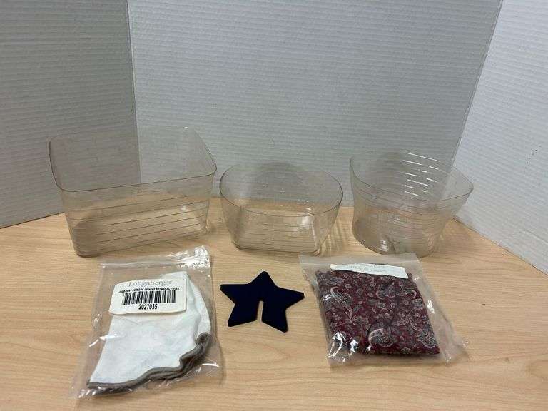 Lot of Longaberger Basket Accessories – Liners, Protectors & Star Tie-On