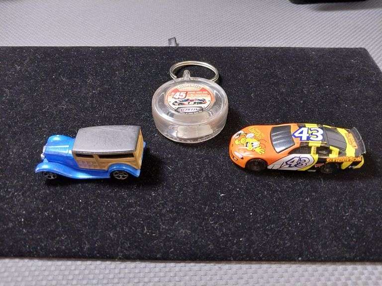 Cars & Racing Collectible
