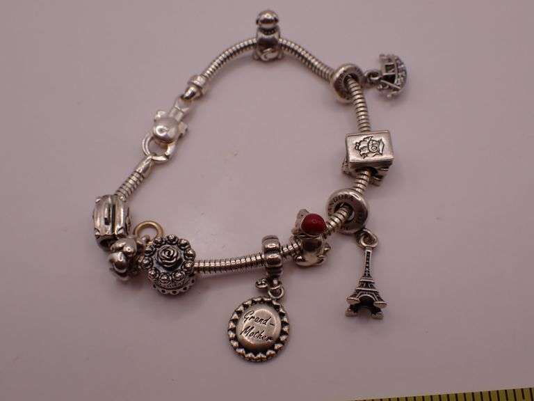 Italian Made Zedora Sterling Silver Serpentine Bracelet w/9 Sterling Silver Pandora Charms 40.64g