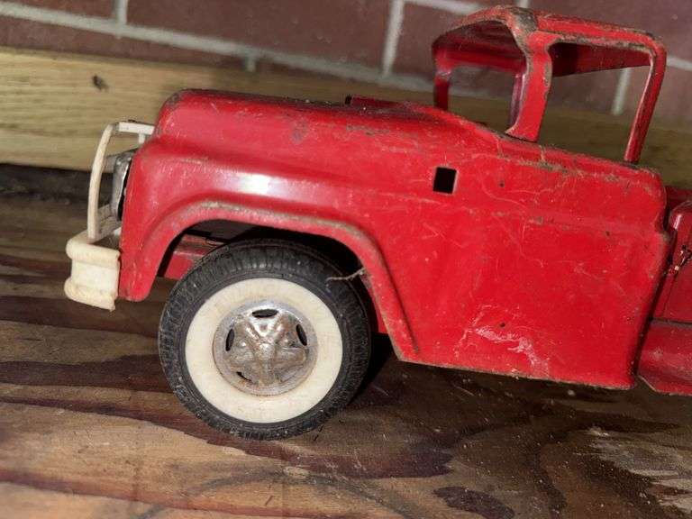 Buddy L truck