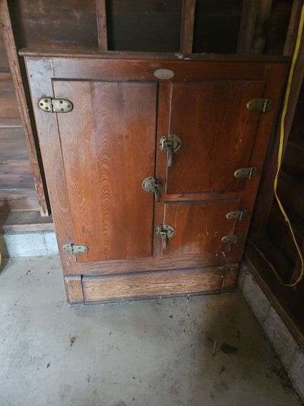 Antique Refrigerator (Icebox)