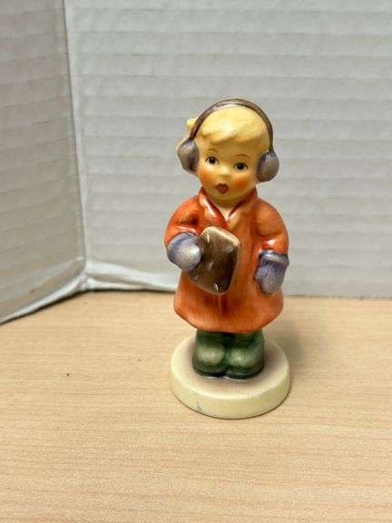 Goebel Hummel Figurine #2067/A “Millennium 2000” First Issue – 1998