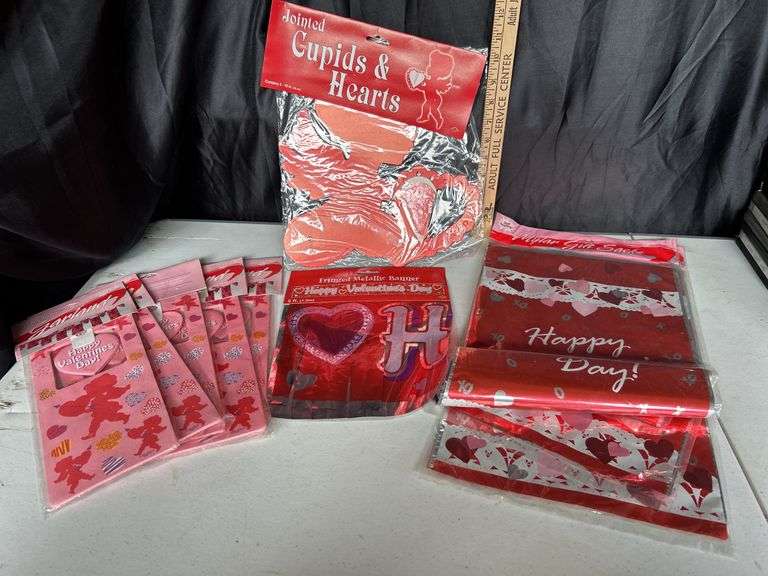 New Valentines Day Party Decorations