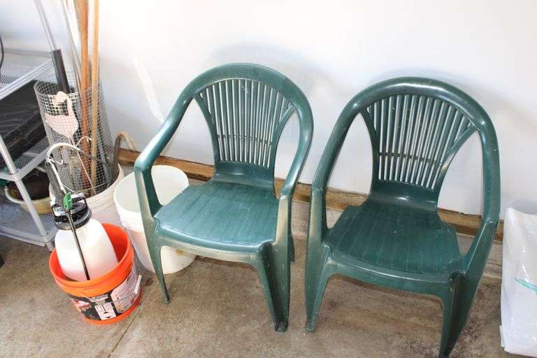 Plastic Patio Chairs