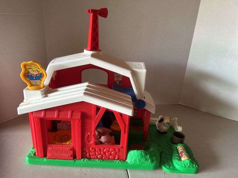 Vintage FP Little People Farm Set