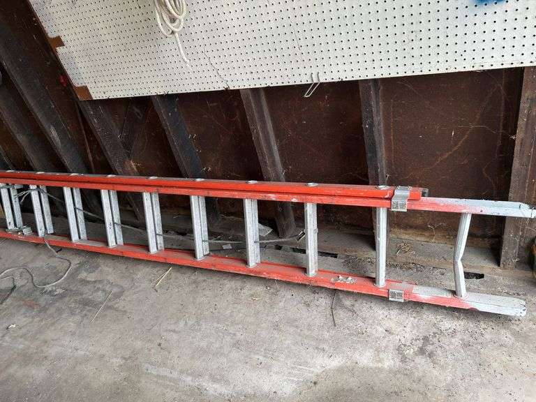 Werner Fiberglass 24’ Ladder