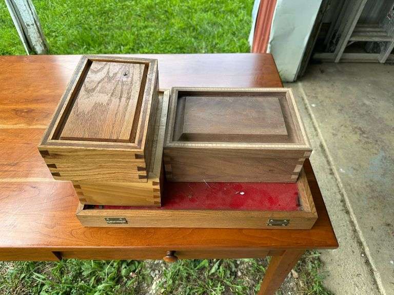 Wooden Boxes With Lined Storage and Key