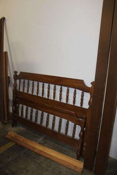 Spindle Bed
