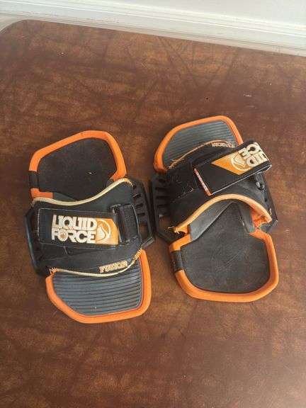 Liquid Force Fusion kiteboarding