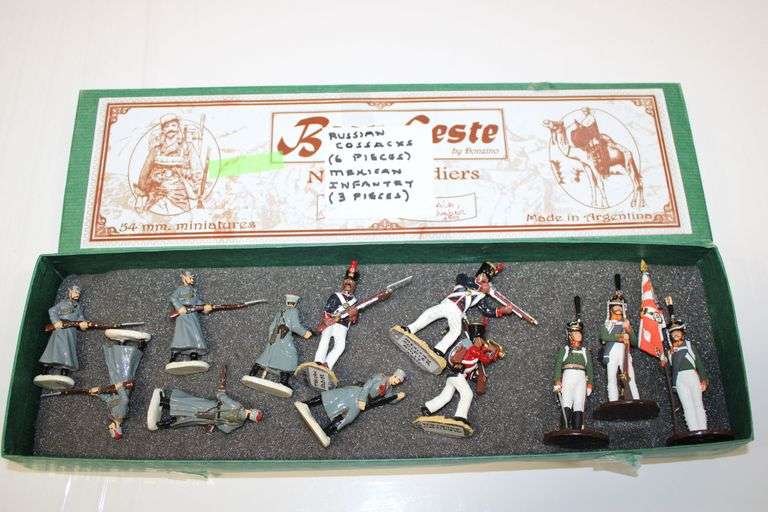 Russian/Mexican Infantry figures