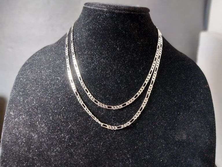 1Pair of Unmarked Silver-Tone Link Necklaces