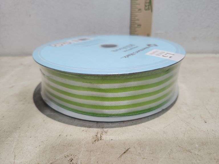 50 Yards X 1.5" Wired Edge Ribbon Green And White Stripe