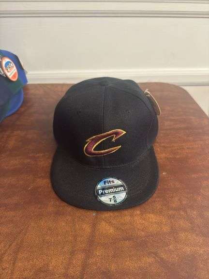 Cleveland Cavaliers SnapBack Size 7 5/8 Black C