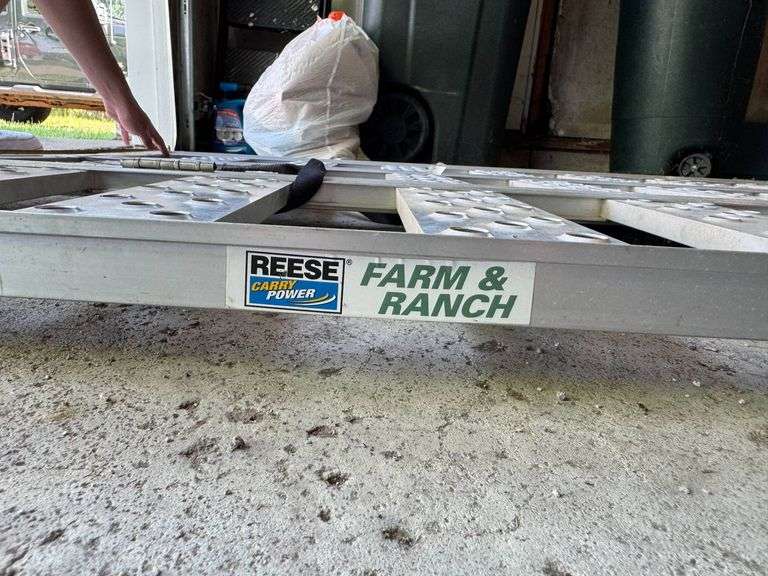 Reese Farm & Ranch Aluminum Loading Ramp