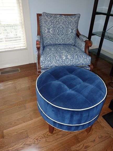 Ethan Allen Navy Tufted Ottoman