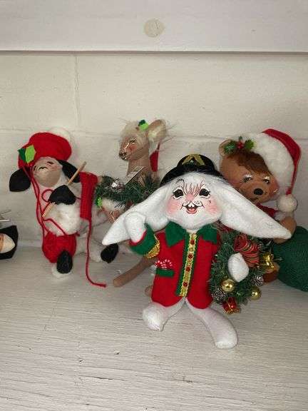 AnnaLee Collectible Dolls