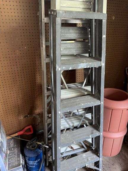 Aluminum Ladders