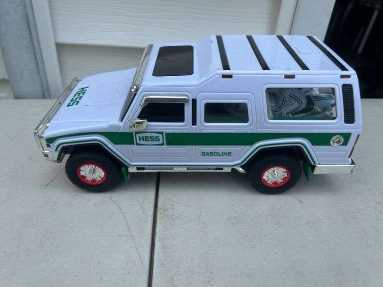 Hess SUV & Motorcycles