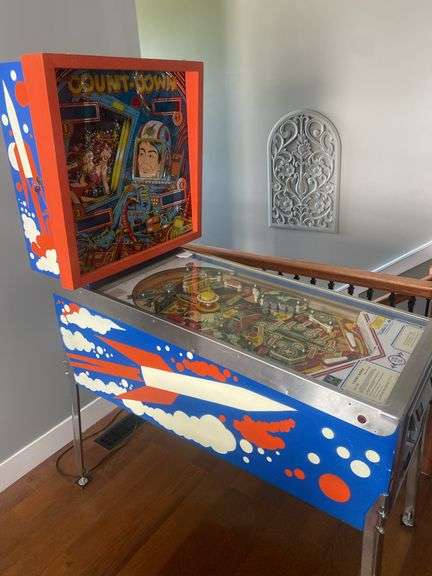 Vintage 1979 Gottlieb Countdown pinball