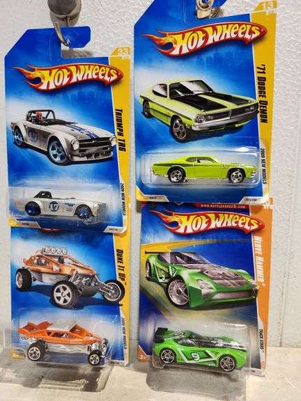 2009 Hot Wheels #13, 20, 33, 60