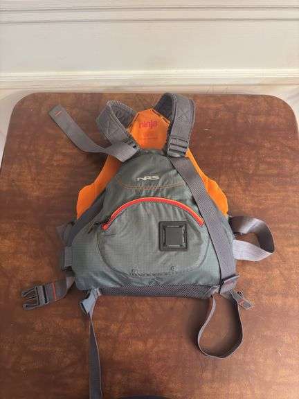 NRS Ninja size S/M Canoeing Life Vest