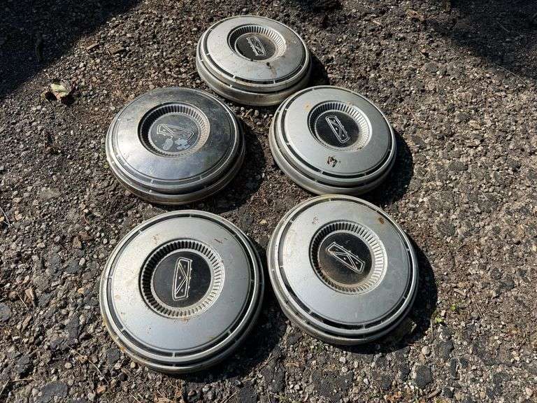 Hubcaps