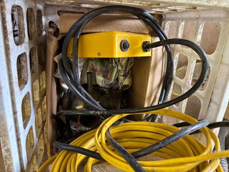 Motion Detector Light, Wire Spool, and Extension Cords Lot