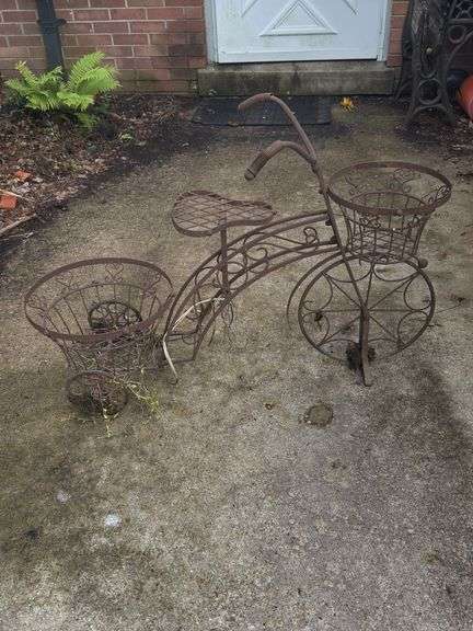 Tricycle Planter