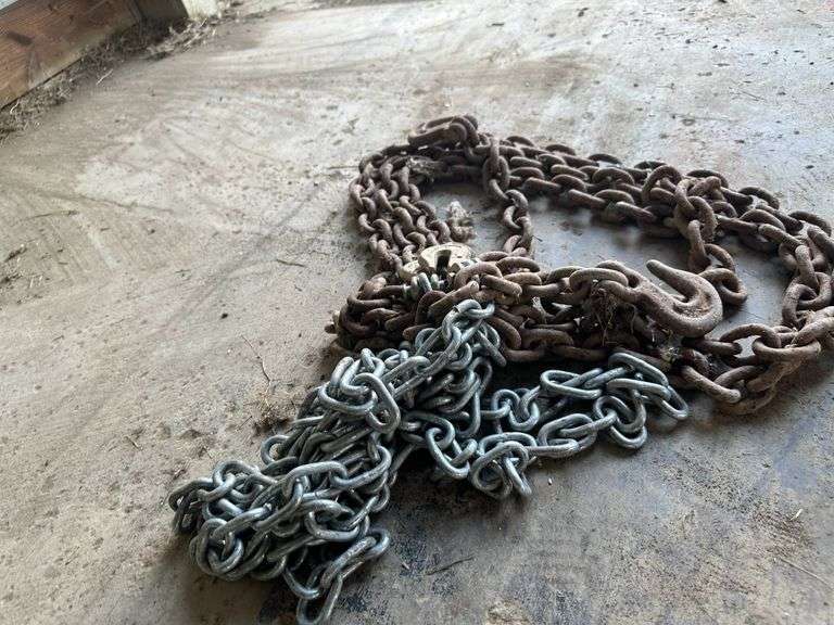 Heavy-Duty Rusty and Galvanized Metal Chain Lot with Hook