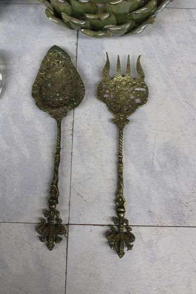 Tableware and Decorative Items, Including Waterford and Ceramic Bowls