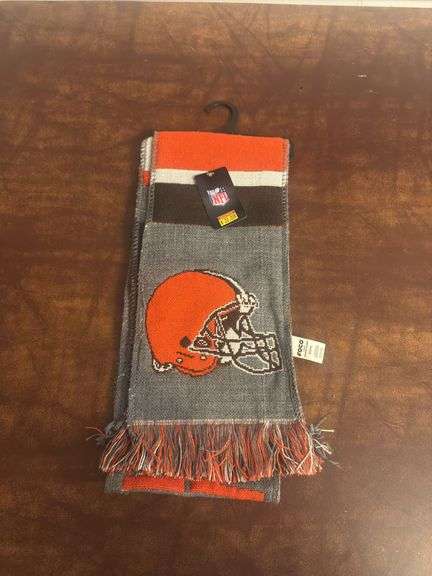 NFL Cleveland Browns Scarf NEW WITH TAGS
