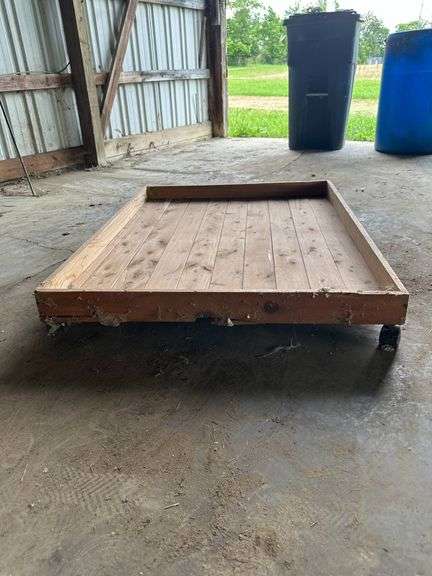 Wooden Rolling Tray with Casters and Handle