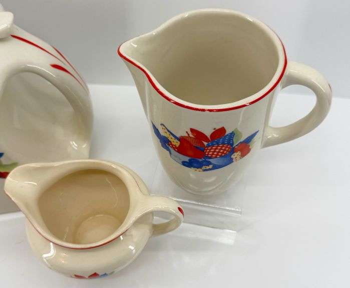 Universal Cambridge Ceramic Pitchers with Strawberries