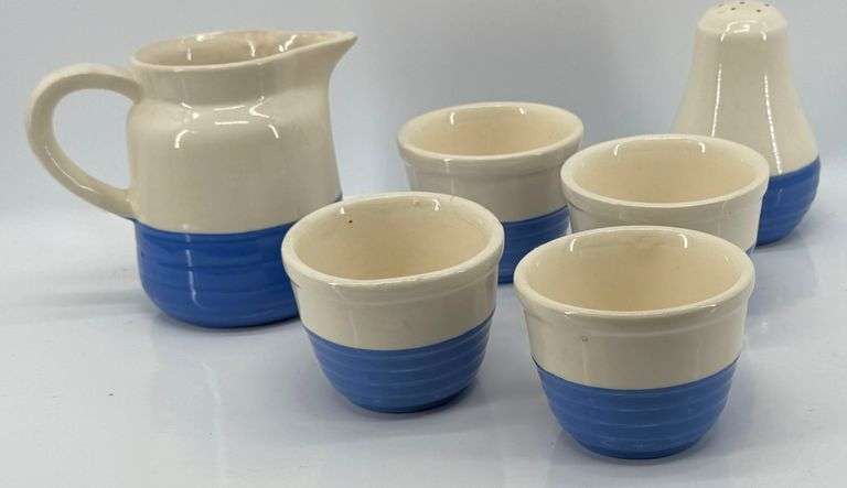 Universal Ceramic Cream and Blue Tableware Set
