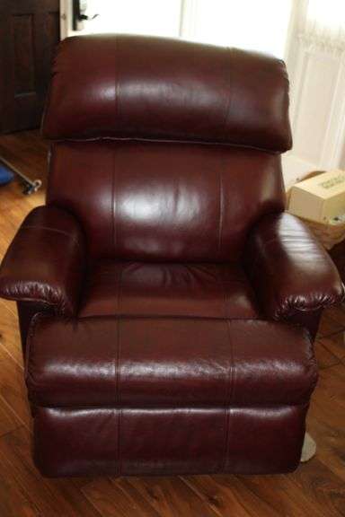 \Leather Recliner