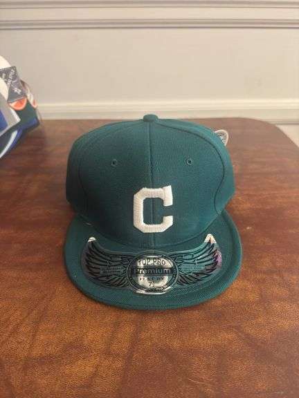 Cleveland Guardians SnapBack Size 7 1/2 Green