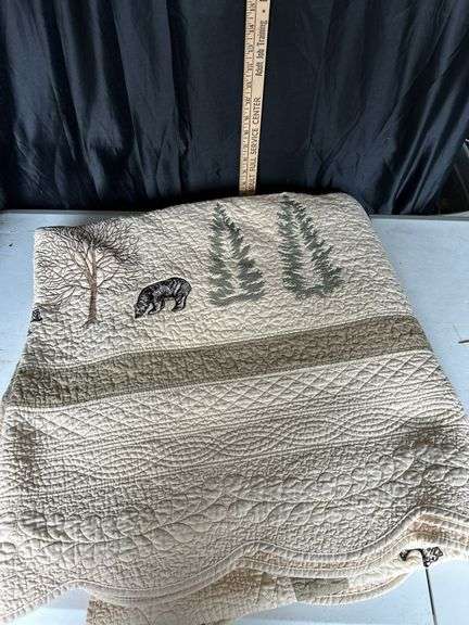 Donna Sharp Full/Queen Bear Quilt