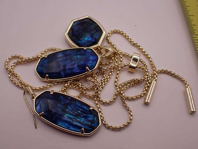 Davis Long Pendant in Gold & Navy Abalone & Kendra Scott Elle Gold Drop Earrings in Navy Abalone