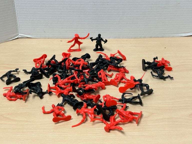 Vintage Plastic Toy Ninjas – Red and Black Assortment