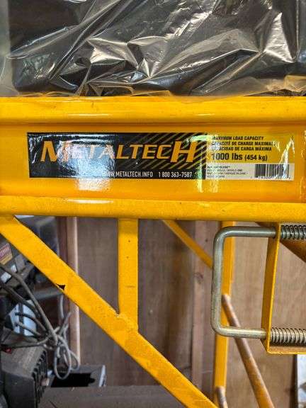 Metaltech Jobsite Series Scaffold with 1000 lb Capacity