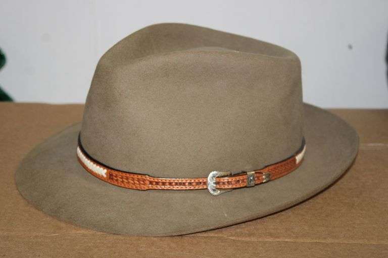 Royal Stetson Three Forks Hat