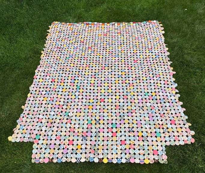 Vintage Handmade Yo-Yo Quilt
